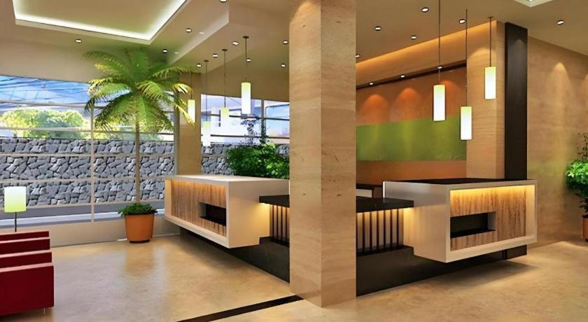Asoka Luxury Hotel Bandar Lampung Exterior photo